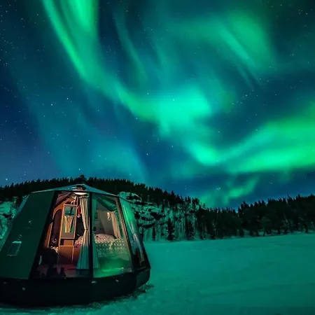 Northern Lights Glass Igloo Getaway For Couples * Rovaniemi