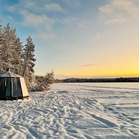 Northern Lights Glass Igloo Getaway For Couples Lägenhet